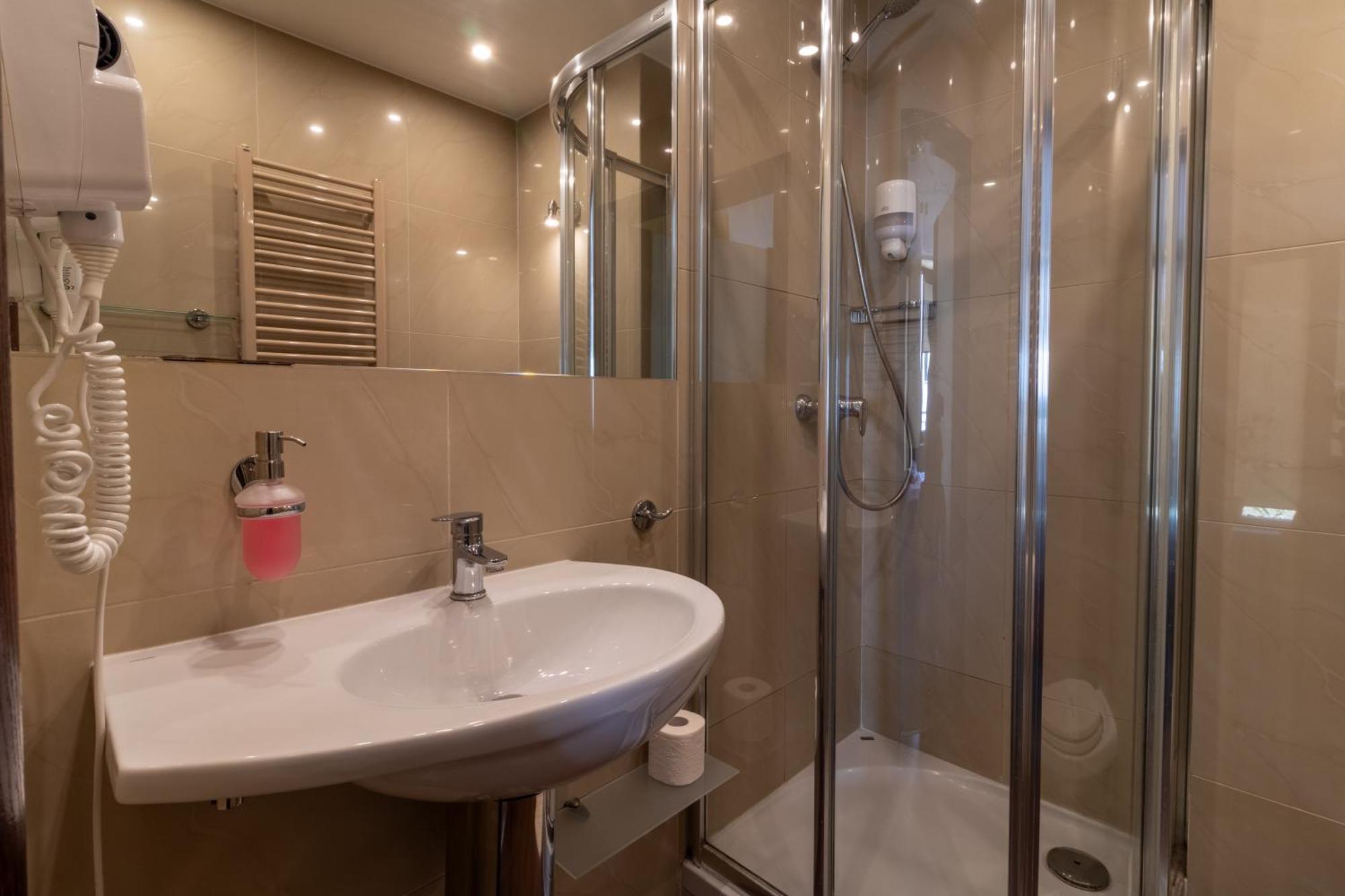 Atlantic Aparthotel Krakow Dış mekan fotoğraf